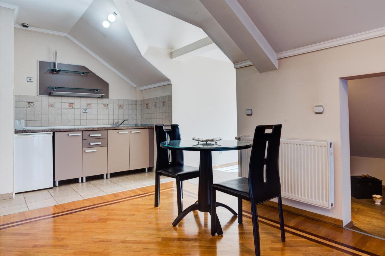 Apartments Singidunum 4 Lux Belgrade Luaran gambar