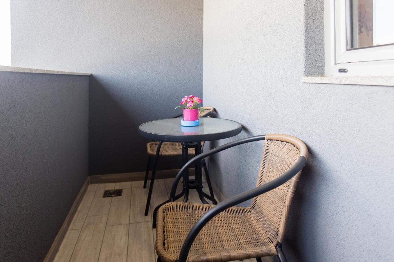 Apartments Singidunum 4 Lux Belgrade Luaran gambar